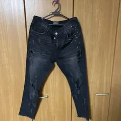 ZARA ダメージジーンズ