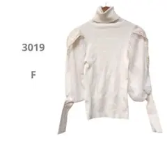 ホワイト タートルネック レース付き フリル レース 可愛い F 長袖ニット