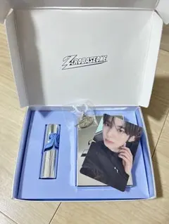 ZROBASEONE ハンユジン トレカ 香水 NEVER SAY NEVER