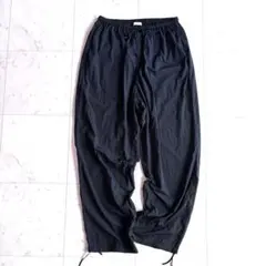 【ATON】Beauty & Youth別注　ナイロンショーツ　サイズ:4 ATON】Beauty & Youth別注 ナイロンショーツ サイズ:4 - メルカリ