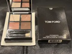 TOM FORD アイカラークォード 30R インソレントローズのサムネイル
