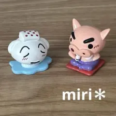 クレヨンしんちゃん ミニフィギュア シロ　ぶりぶりざえもん　2個セット