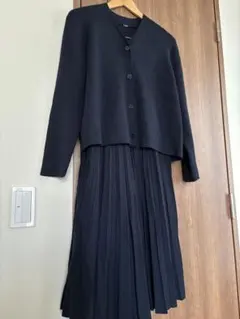 Mila Owen ダークネイビー セットアップ スカート