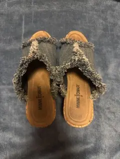 Item thumbnail for item 367bfb0d-c6b0-408c-ae6c-f5623e2260e7