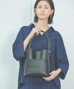 新品未使用　ラコレ　ブラック　ワンハンドル　2way　スクエアバッグ　軽量