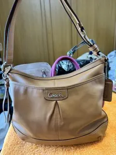 Coach ベージュ ショルダーバッグ