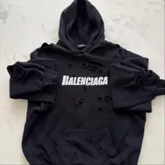 試着のみ BALENCIAGA UNIFIT ダメージ加工 パーカー - メルカリ