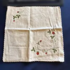 WEDGWOOD いちご刺繍 タオルハンカチ