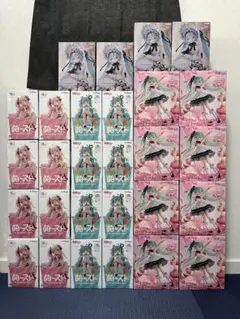 初音ミク 桜ミク　ぬースト　最新フィギュア　まとめ売り