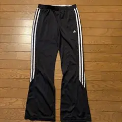 adidas 黒 フレアジョガージャージパンツ