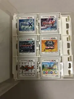 り*ス様 引退品　3DS DSカセットのサムネイル
