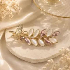 蝶モチーフ バレッタ ヘアクリップ ピンク ゴールド バネ式 上品 レディース