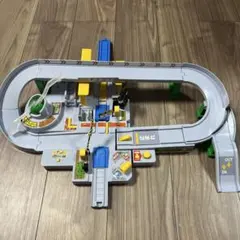 Item thumbnail for item 775bbd36-f7d3-46ad-ac46-910cb278c203