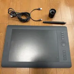Wacom Intuos pro 中型ペンタブレット PTH-651