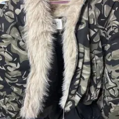 迷彩柄ファー付きジャケット