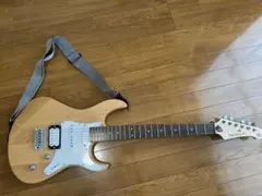 限定価格　YAMAHA Pacifica PAC-112V YNS エレキギターのサムネイル