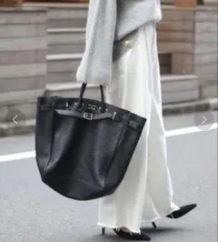 YOUNG&OLSEN / FRAMeWORK別注レザートートバッグのサムネイル