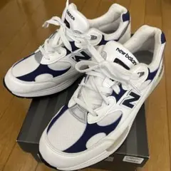 New Balance 992 ホワイト/ネイビー