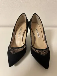 Item thumbnail for item d8e54af1-4409-4ffb-8825-decdc8f0f6f6