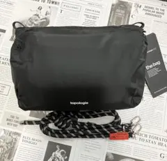 【大人気】topologieトポロジー Largeブラック ⭐︎ストラップ黒付新品 2025年最新】Topologie ボトル ラージの人気アイテム - メルカリ