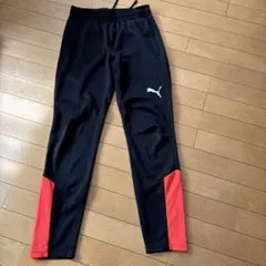 PUMA ブラック/レッド ジャージ パンツ S