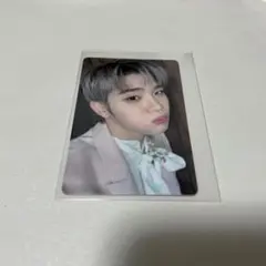 ゼベワン ペンコングッズ 7000円トレカ