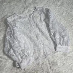 【新品タグ付】wcloset チュール刺繍2WAYブラウス　オフホワイトのサムネイル