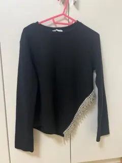 新品タグ付きZARAビーズフリンジ付き黒長袖ニット