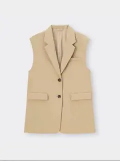 ベージュ ノースリーブベスト M