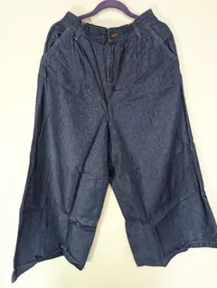 Item thumbnail for item e81980e5-d1c8-4cd5-baf2-cb989a66c150