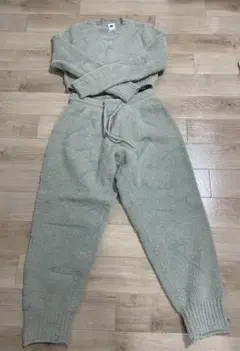 Item thumbnail for item d25f60bc-85b4-4dba-8f6b-c9d287c50bd9