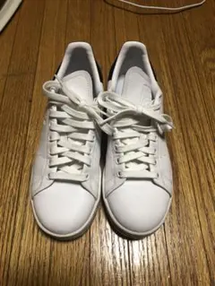 アディダス スタンスミス オリジナルス　ホワイト