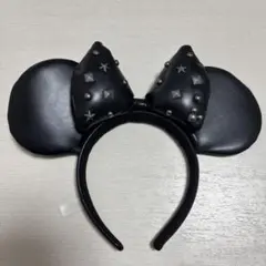 ディズニー　ミニーマウス　カチューシャ　黒 レザー　スタッズ装飾