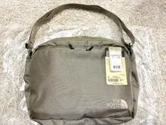 美品　THE NORTH FACE シャトルショルダー　MN82219 ベージュ