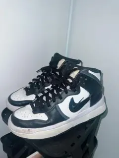 Nike ダンク　ハイカット　スニーカー