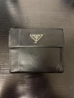 PRADA ブラック 三つ折り財布
