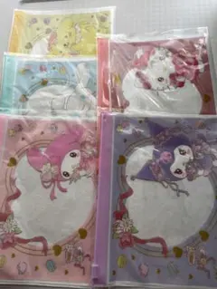ハローキティクロミ他サンリオ人気キャラクタークリアポーチ5枚セット。お財布にも！