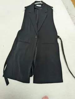 PAGEBOY ブラック ロングジレ　ベスト 黒のサムネイル