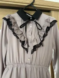 地雷系フリル付きロングワンピース