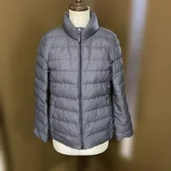 グレー 薄手ダウンジャケットのサムネイル