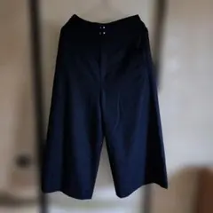 ZＵＣＣＡ黒 ワイドパンツ スナップボタン付き