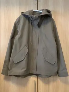 GU フード付きパーカー　Sサイズ