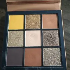 HUDA BEAUTY Topaz Obsessions パレットのサムネイル