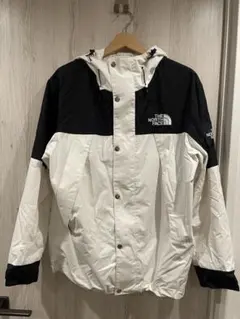 THE NORTH FACE White labelマウンテンパーカー