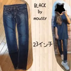 スキニーデニムパンツ