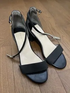 ブラックストラップサンダル ヒール　ミュール　黒　L