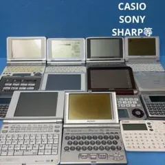 カードスロット搭載によりコンテンツの拡張が可能な、大画面・薄型設計 