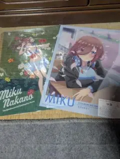 Miku Nakano ポスター A4サイズ 2枚組
