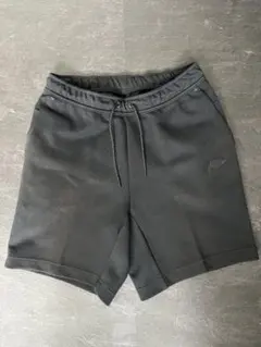 Nike ブラック テックフリース ショートパンツ Lサイズ