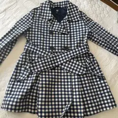 おしゃれなチェックのトレンチコート